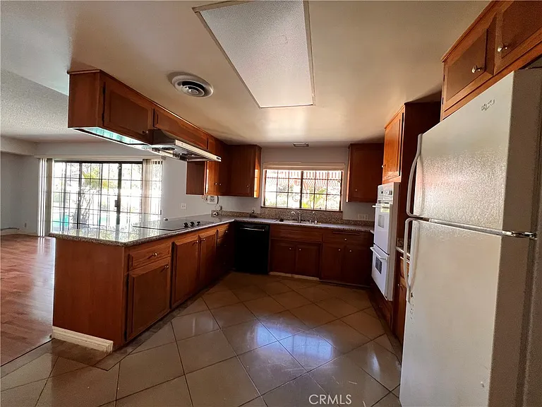 103 W Santa Anita Ter — Photo 5