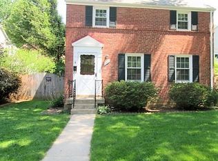 1461 N Lancaster St, Arlington, VA 22205