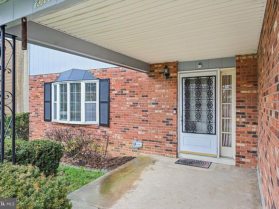 3rd image of 1129 Old Coochs Bridge Rd