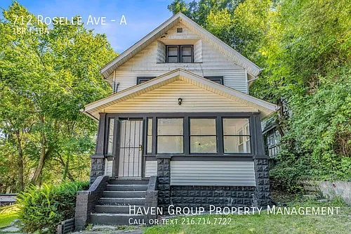 712 Roselle Ave #A Photo 1