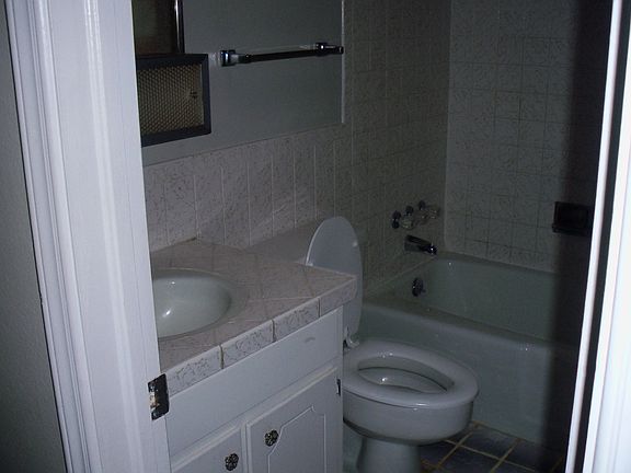 2nd image of 4716 Sun Valley Dr