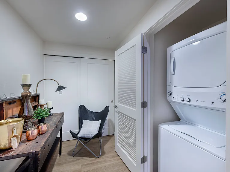 Washers & Dryers