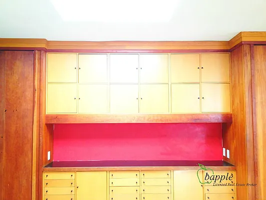 Sold by Bapple | media 3