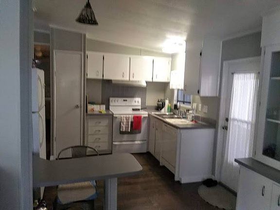 3rd image of 121 Magnolia Dr #70