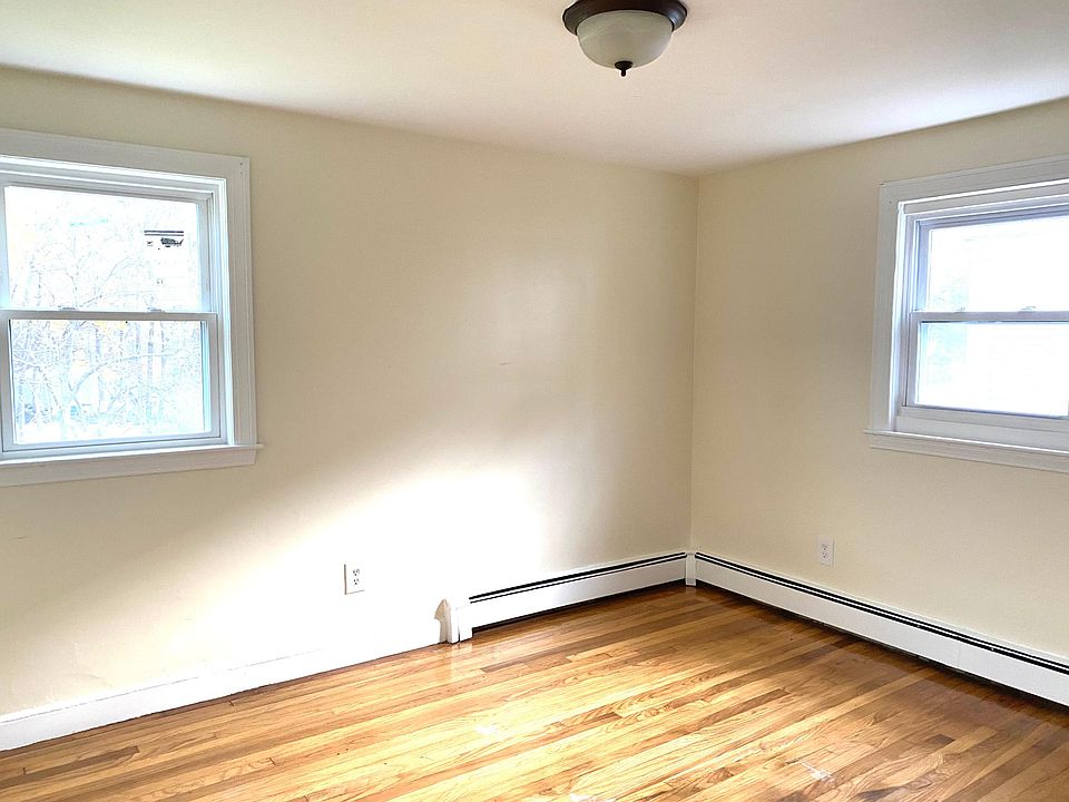 1st image of 244 Washington St Floor 1