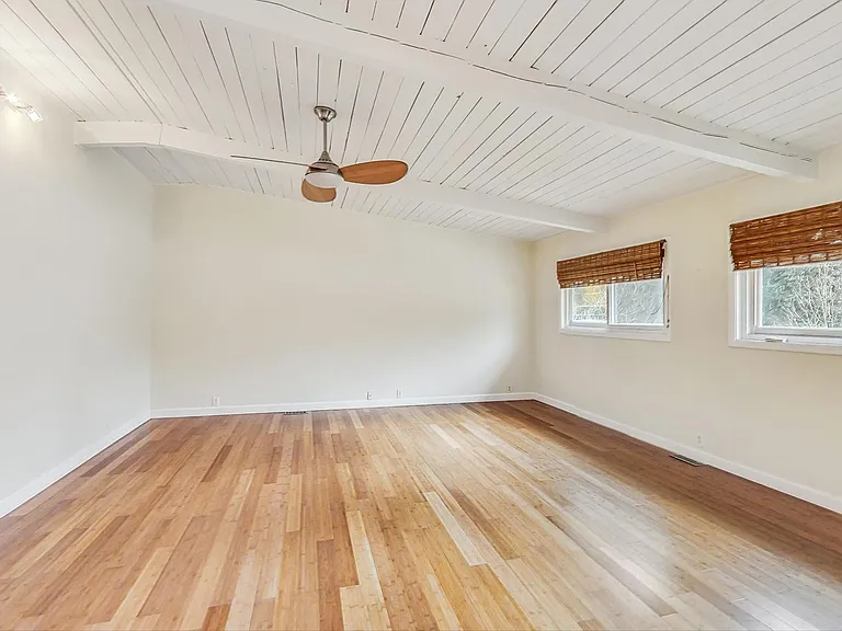 3121 Lynnray Dr — Photo 11