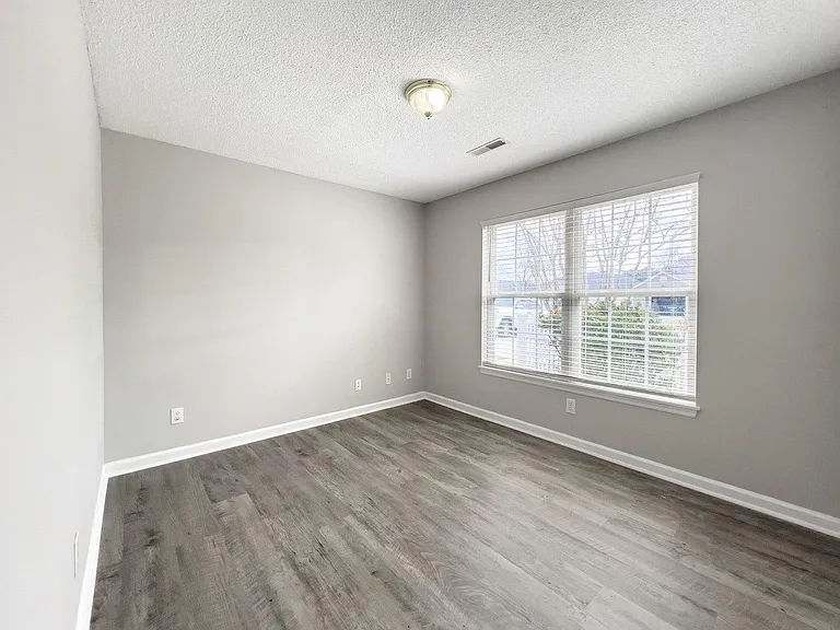 307 Sunburst Way — Photo 11