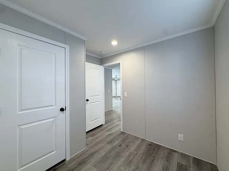 29800 Guilford Cir #240 — Photo 19