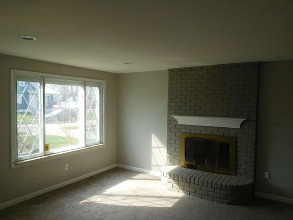 5th image of 26130 Osmun St