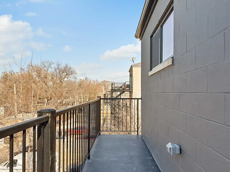 6340 S Drexel Ave #3 — Photo 27