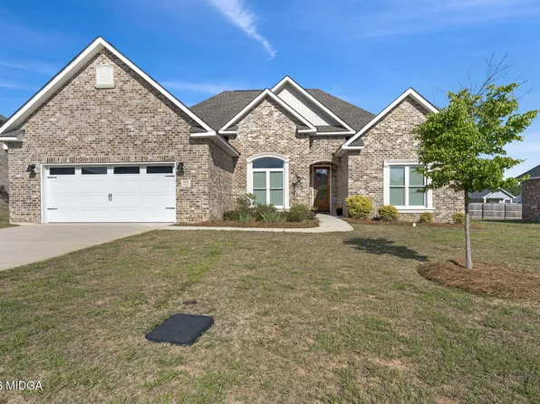 611 Jeffery Thomas Dr, Bonaire, GA 31005