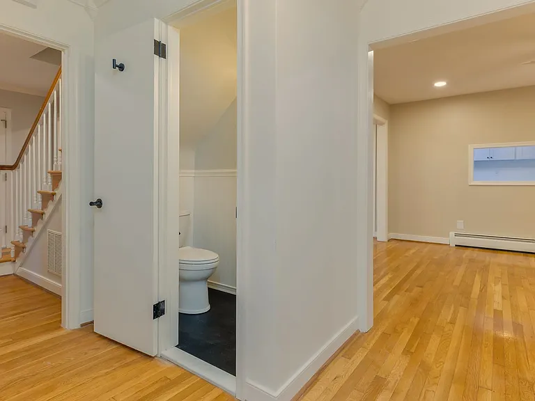 114 Richards Rd — Photo 26