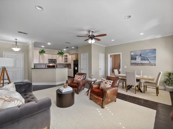 603 W 6th Ave Unit 203, Corsicana, TX 75110