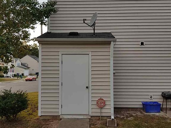 4th image of 2 Tumlin Ct