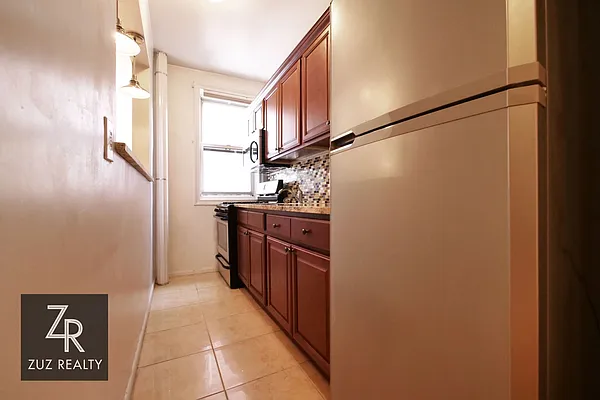 Rented by Zuz Realty | media 1