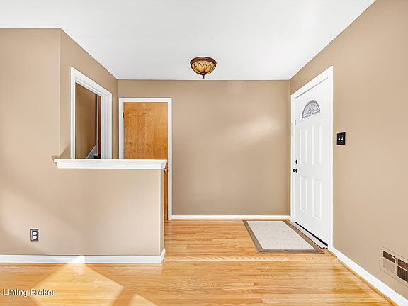 3rd image of 3702 Downing Way