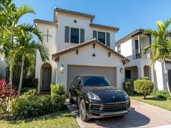 9794 W 34th Ct, Hialeah, FL 33018