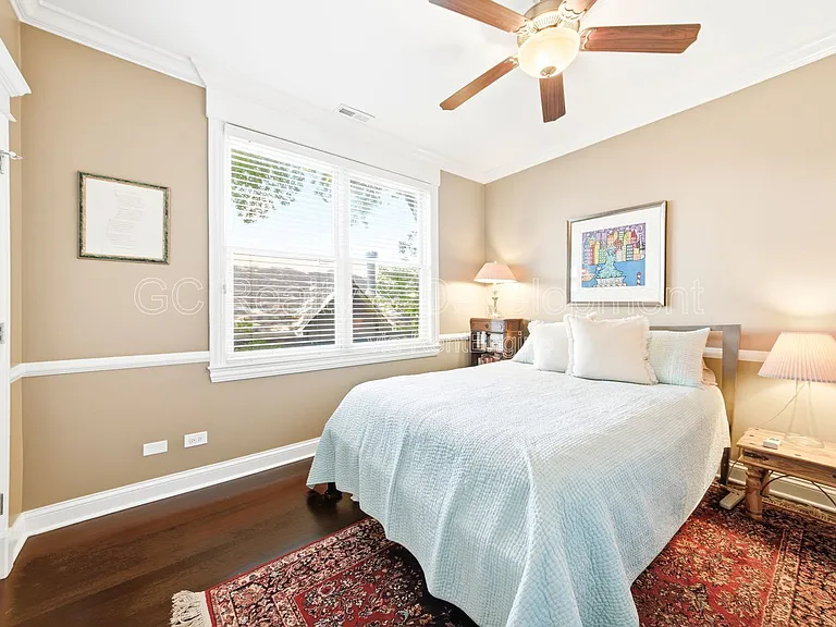 3934 N Janssen Ave #4 — Photo 11