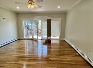 241 W 5th St #2, South Boston, MA 02127