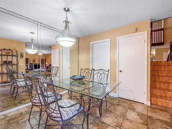 5th image of 4099 Wimbledon Drive #4099