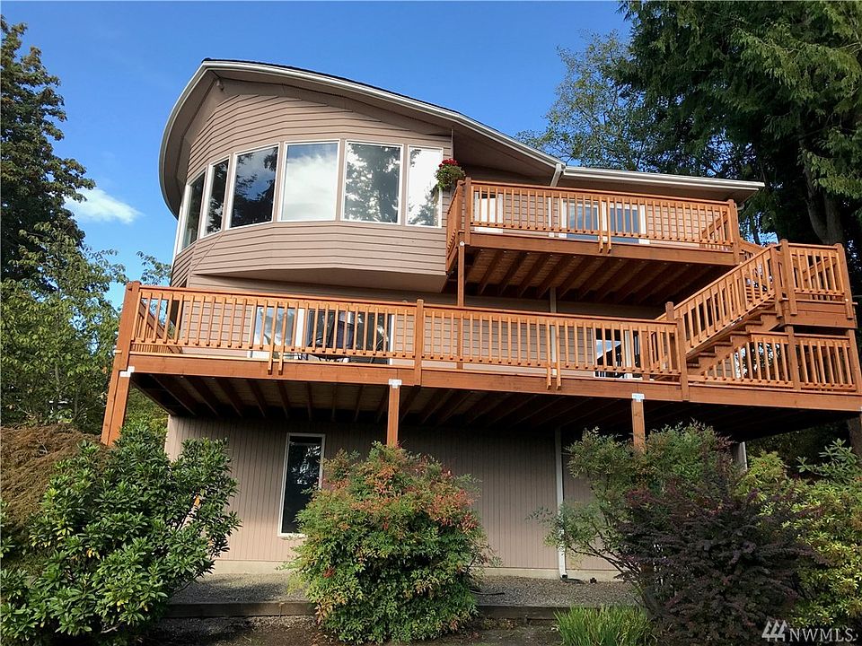 1st image of 1815 Virginia Ct NE