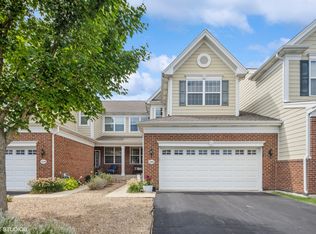 1160 Falcon Ridge Dr, Elgin, IL 60124