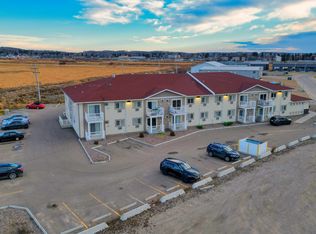 5623 54th St #106, Cold Lake, AB T9M 1R6