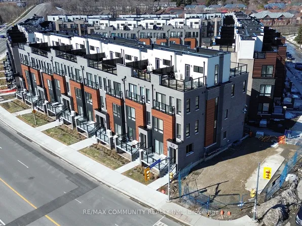 145 Tapscott Rd #21, Toronto, ON M1B 3C4