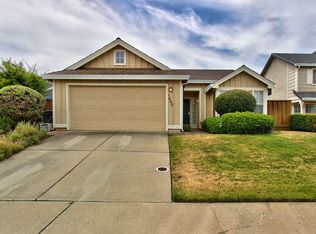 1443 New England Dr, Roseville, CA 95661