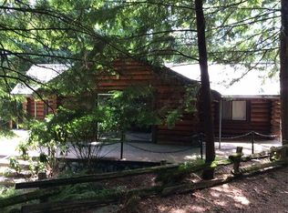 8364 Juniper Ln, Maple Falls, WA 98266