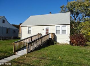 7424 School Ln, Baltimore, MD 21222