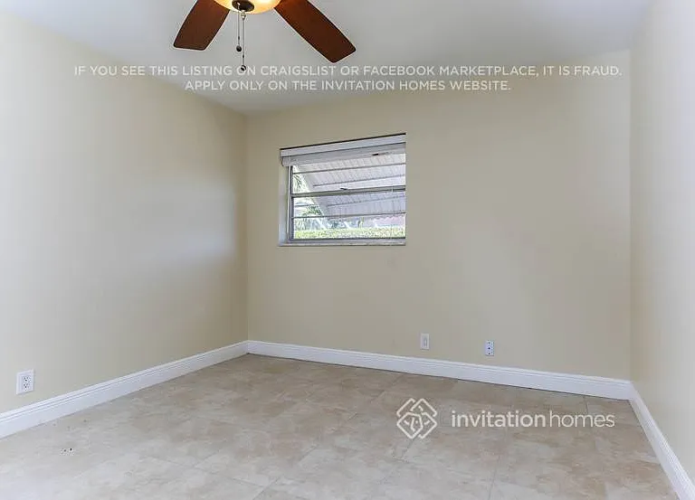 12758 Guilford Cir — Photo 8