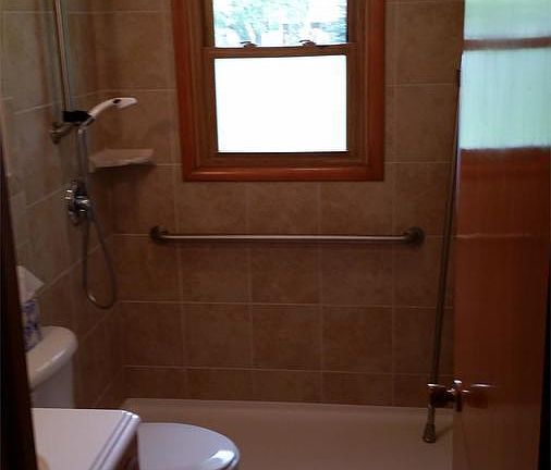 3rd image of 731 N Christy St
