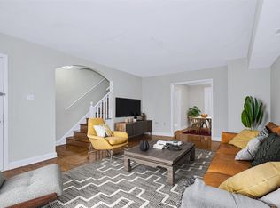 Falkland Chase, Silver Spring, MD 20910