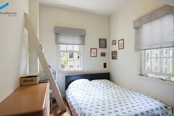 Rented by FirstService Realty (legacy) | media 22