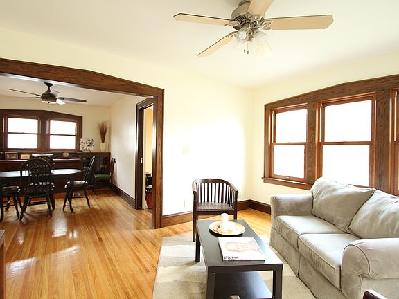 4th image of 3324 42nd Ave S