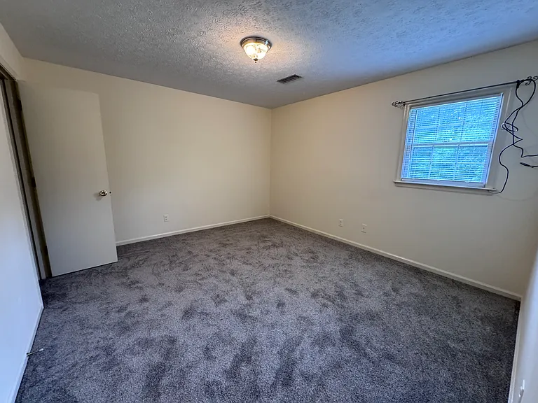 264 Powtan Dr #2 — Photo 11