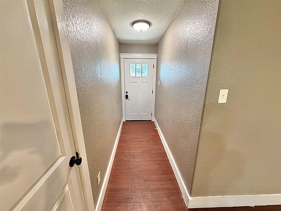 2nd image of 1415 Avenue E