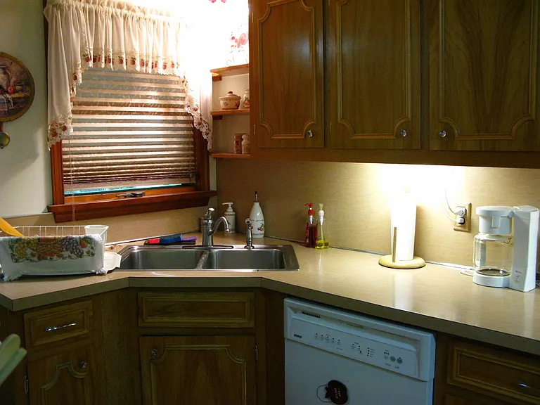 392 Hallowood Dr — Photo 19