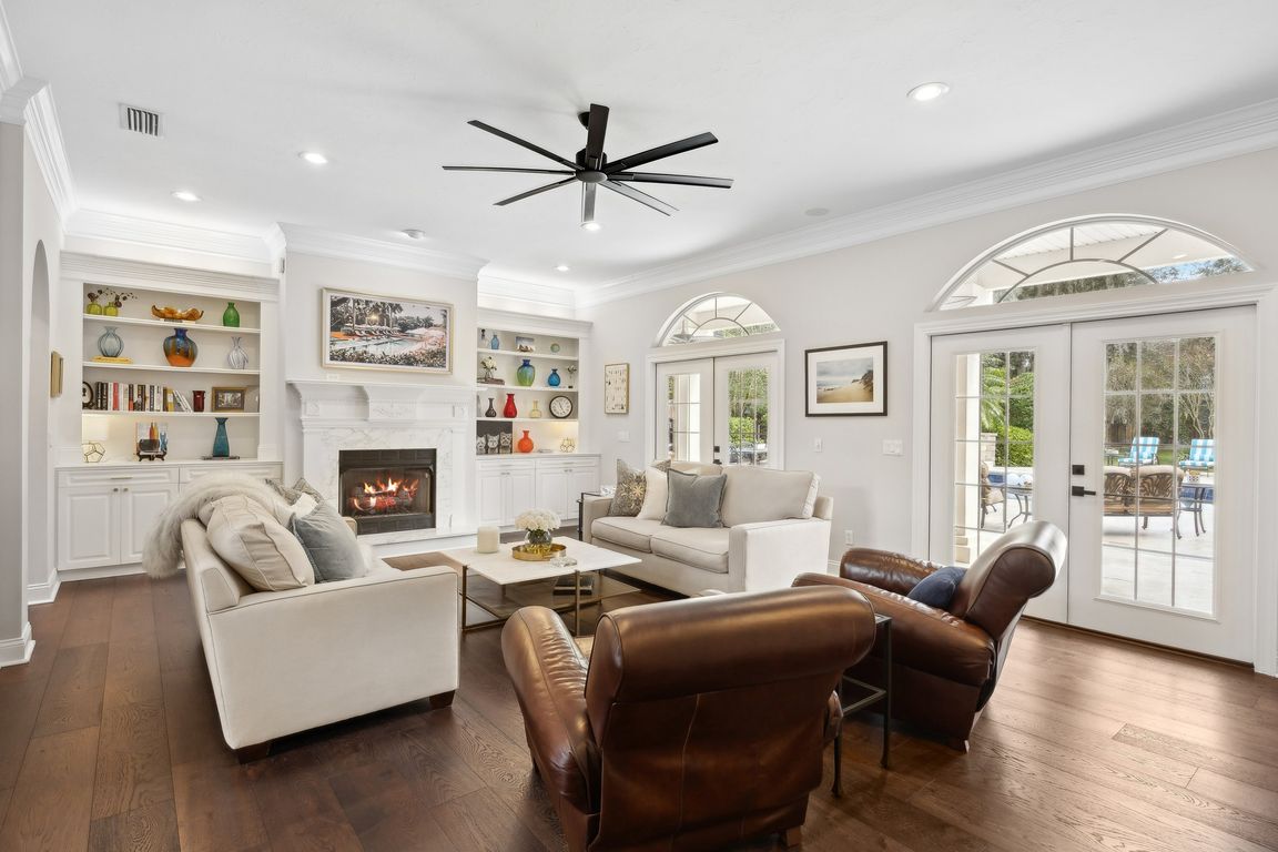 next background image