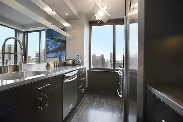 Sold by Corcoran | media 33