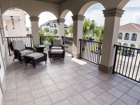 235 La Valencia Cir, Panama City Beach, FL 32413