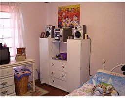 4th image of 630 Stallings Ave