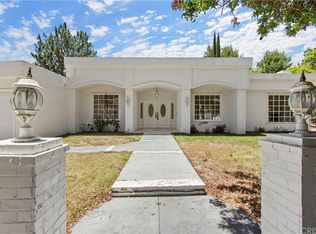 17977 Medley Dr, Encino, CA 91316