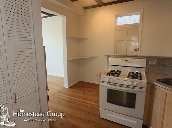 5th image of 2141 W Webster Ave #2FRONT