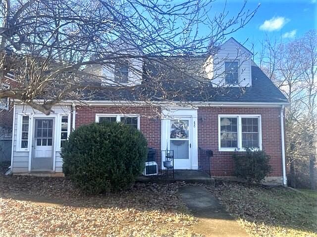 1st image of 820 Keel St