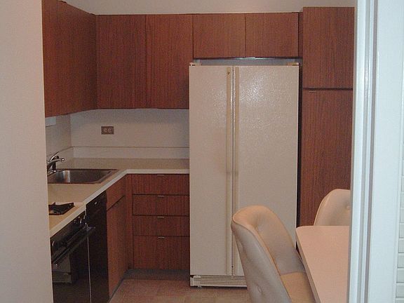 2nd image of 2800 N Lake Shore Dr APT 2309