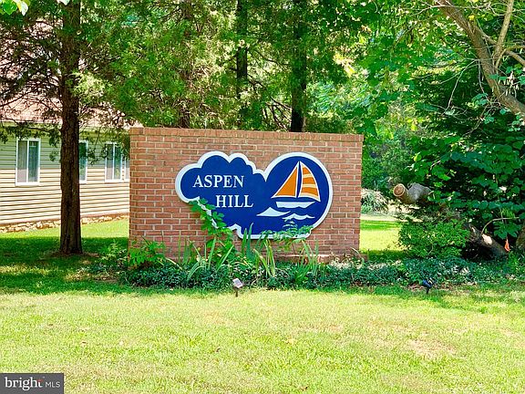3rd image of Aspen Hl