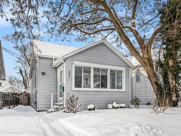 2035 Palace Ave SW, Grand Rapids, MI 49507