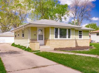 6240 Harriet Ave, Minneapolis, MN 55423